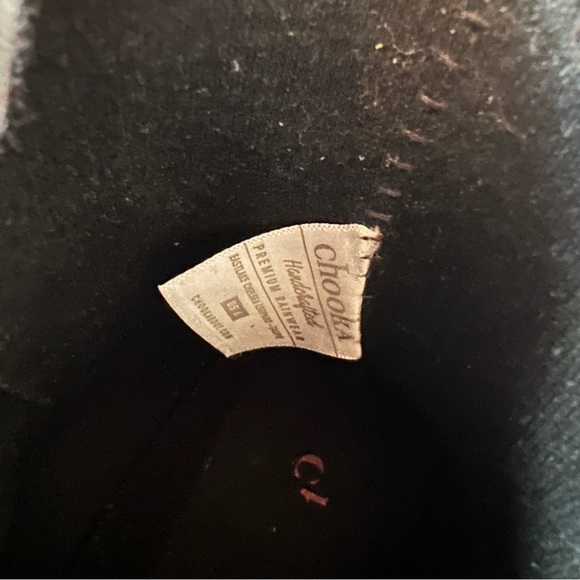 Chooka Chelsea Rain Boots/ Leopard, Cheetah Print/Ankle Length/Black and Brown - Picture 4 of 4